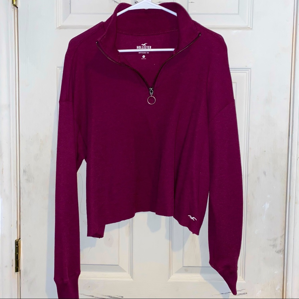 Long sleeve burgundy top